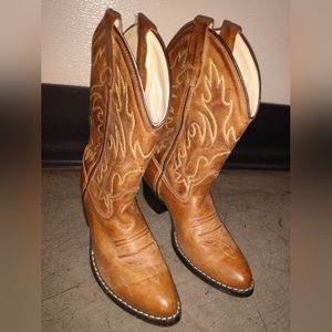 Old West Boots Youth Sz 9 Western Brown Leather Pointed Toe Pull On 8129Great